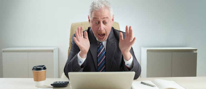 9 sposobów na hejt w Internecie. Jak radzić sobie z krytyką wobec kancelarii?