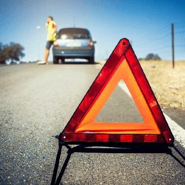 Manewr wyprzedzania vs. manewr skrętu w lewo – odpowiedzialność uczestników kolizji drogowej (wypadku drogowego)